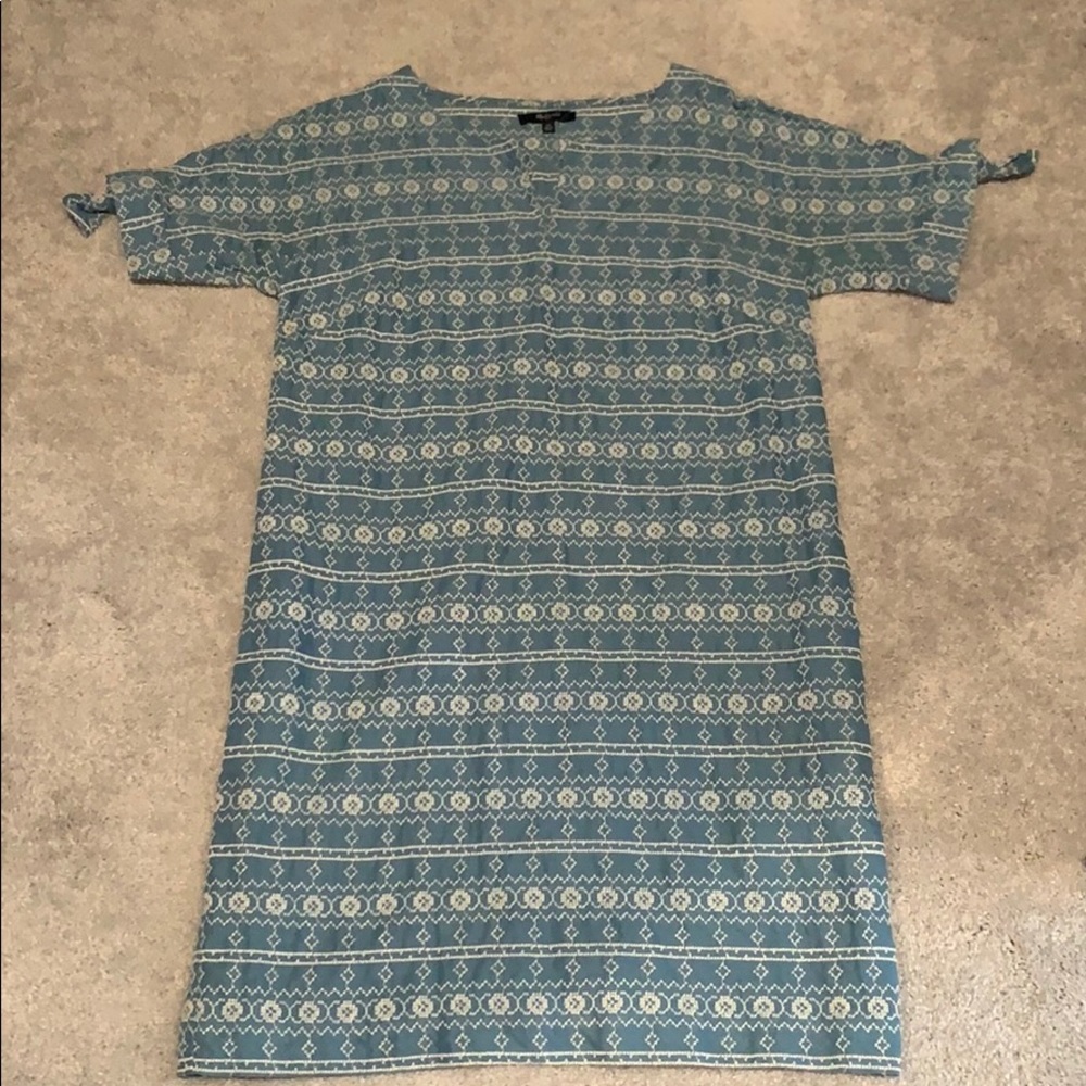 Madewell short sleeve dress with pockets